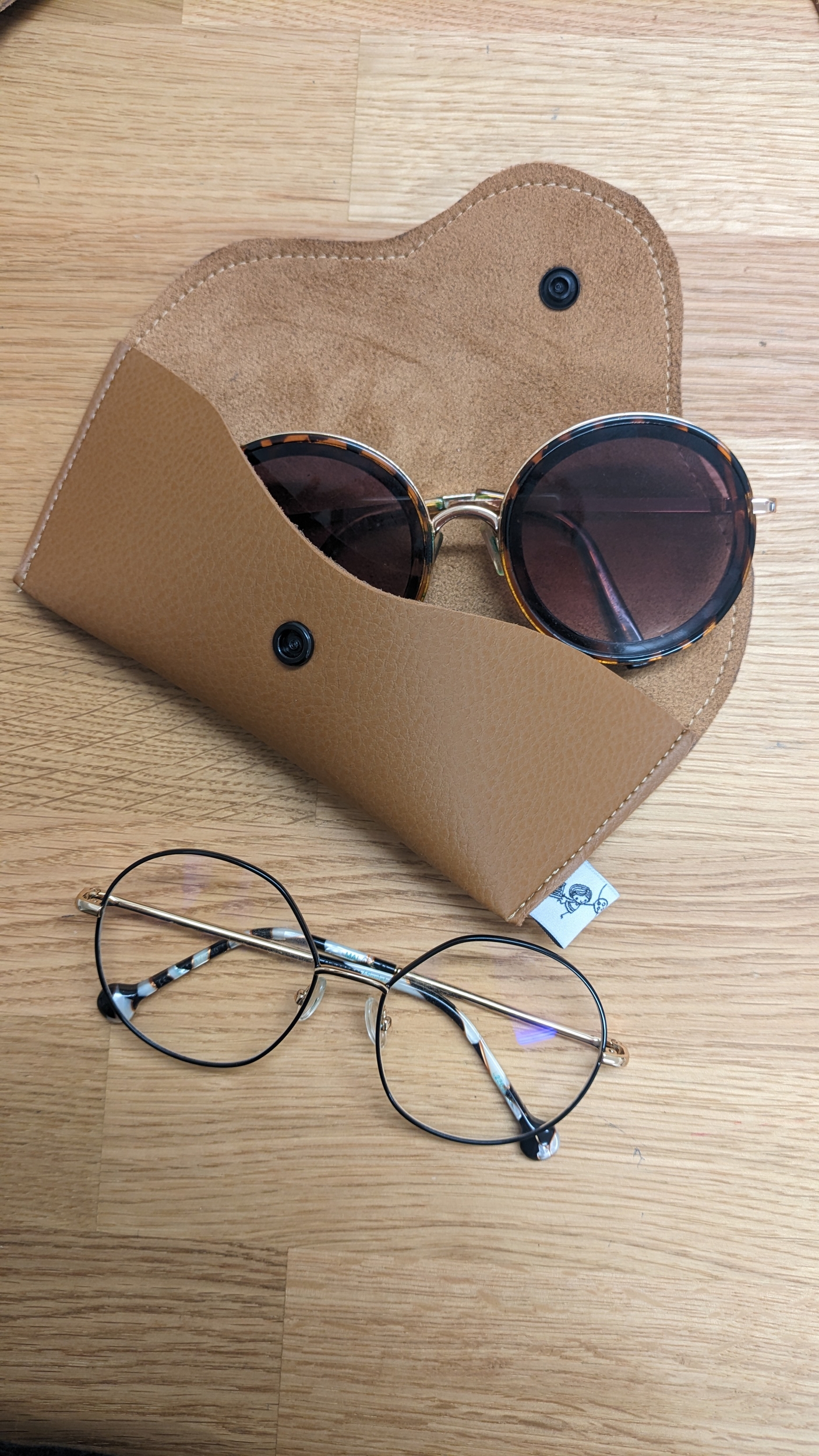 étui lunettes