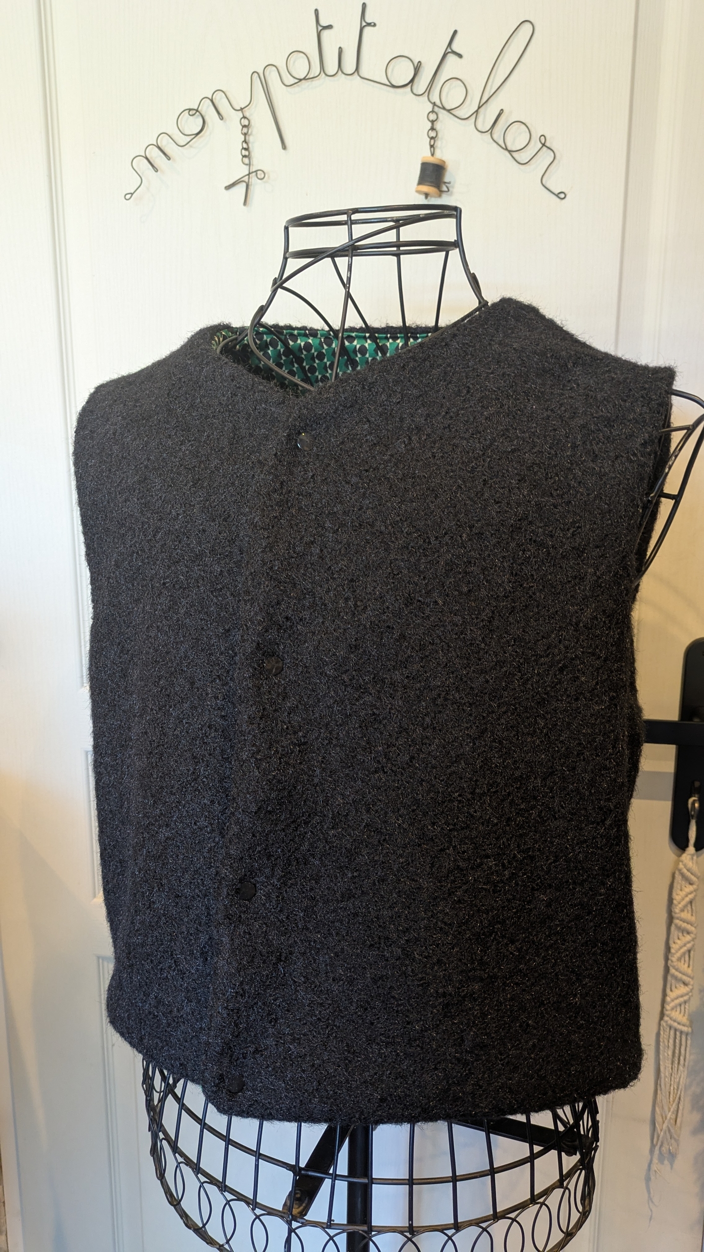 Gilet de Berger moutmout noir géom vert