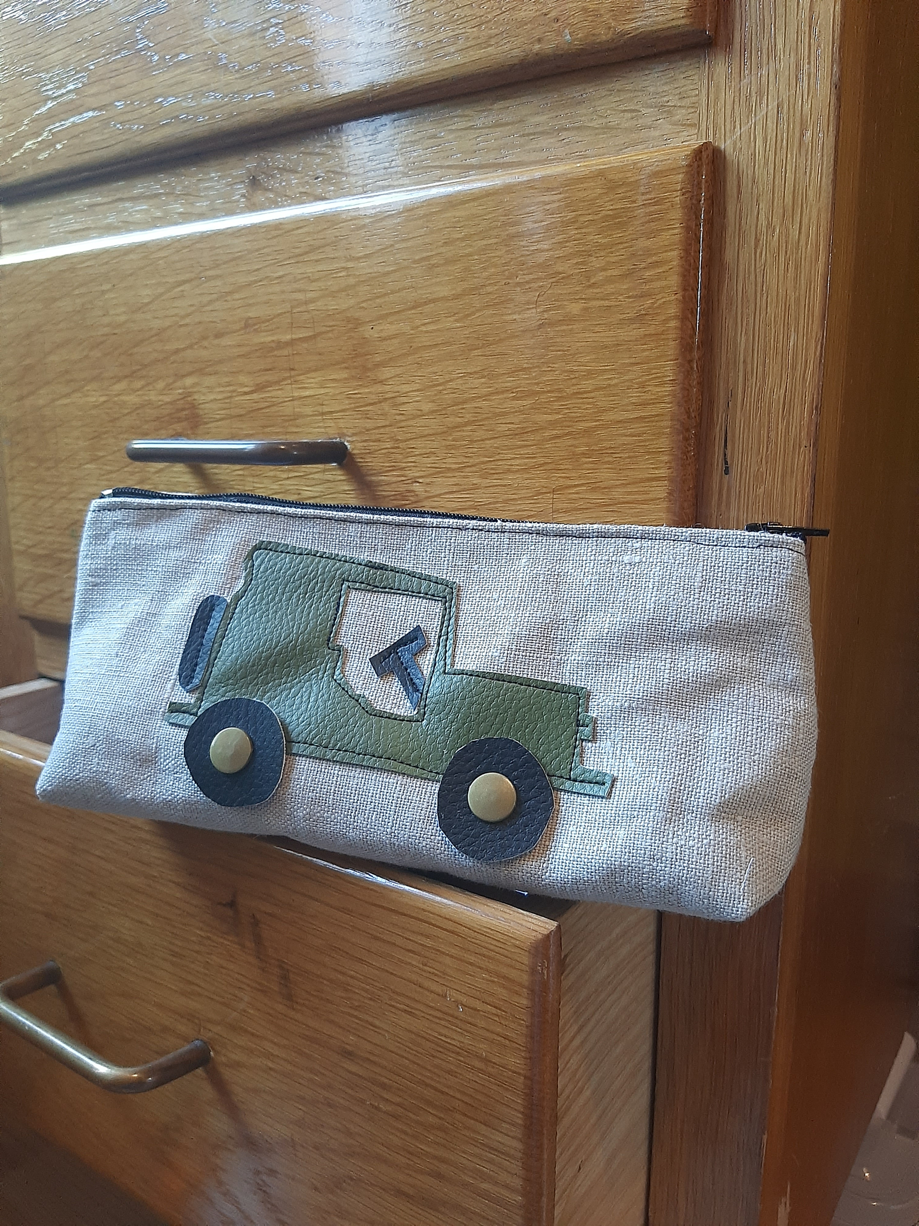 trousse d'école