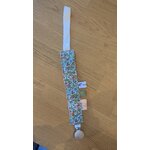 attache tétines