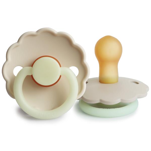 Cream_Daisy_NIGHT_rubber_0-6_bf9e61f7-8ff5-4ea2-9cb0-75ac24df85e3_600x