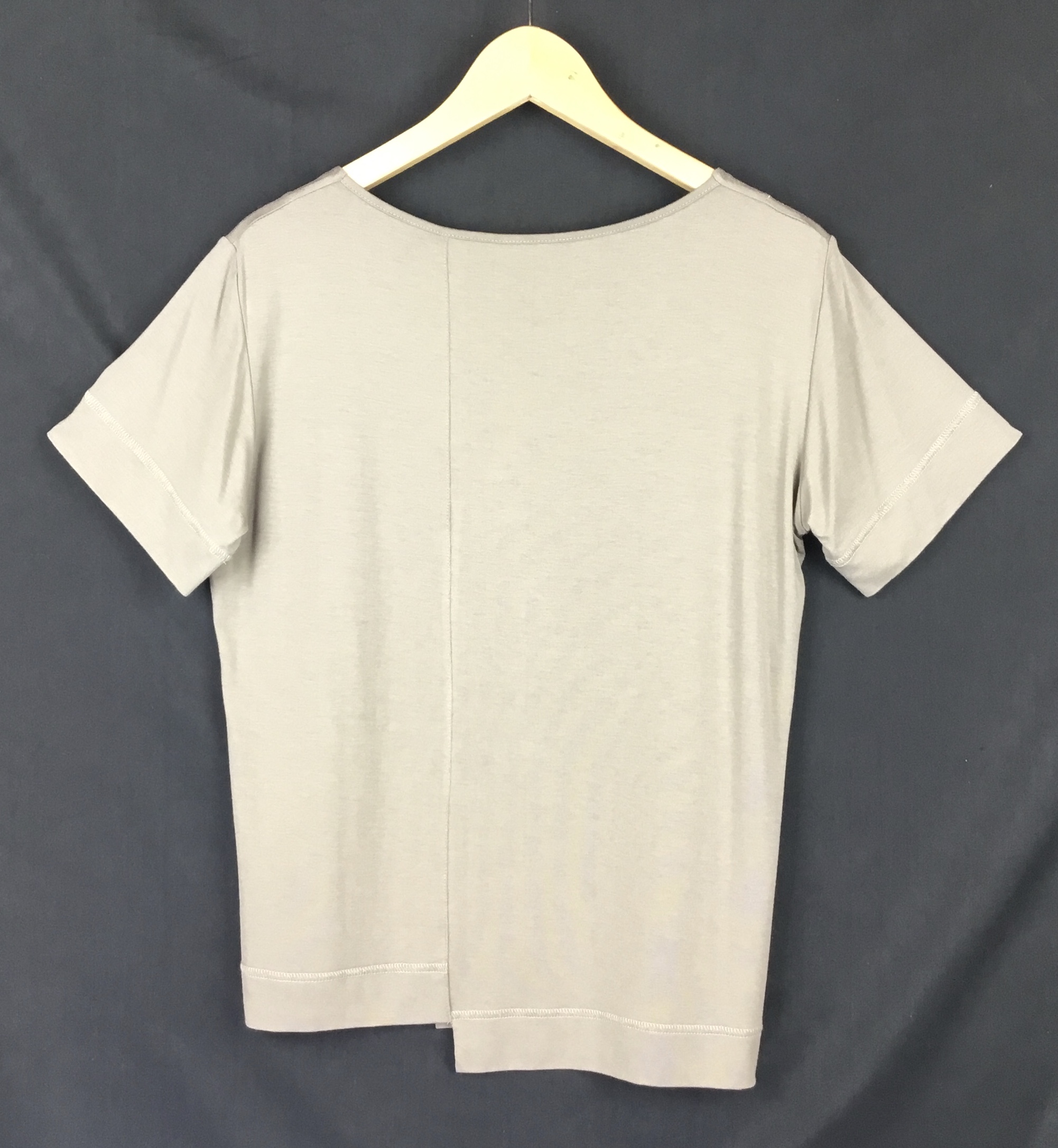 t-shirt beige girafes