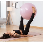 Ballon de yoga étirement pieds