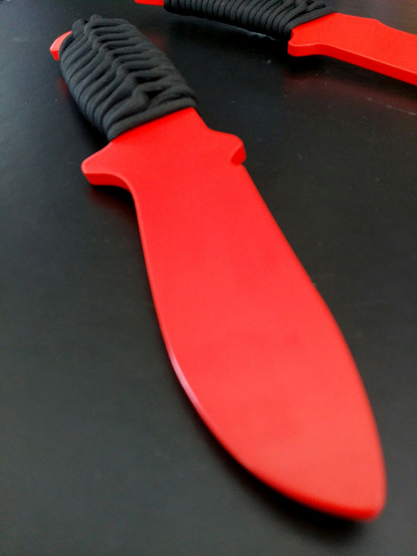 couteau-aluminium-rouge