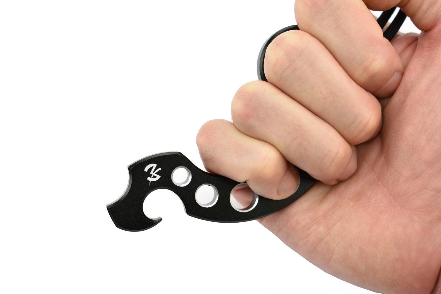 outi-defense-bastinelli