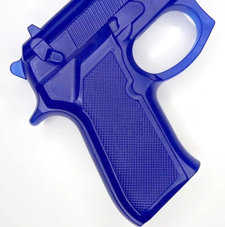 beretta-blue-gun-factice