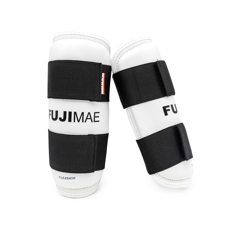protege-avant-bras-blanc-karate