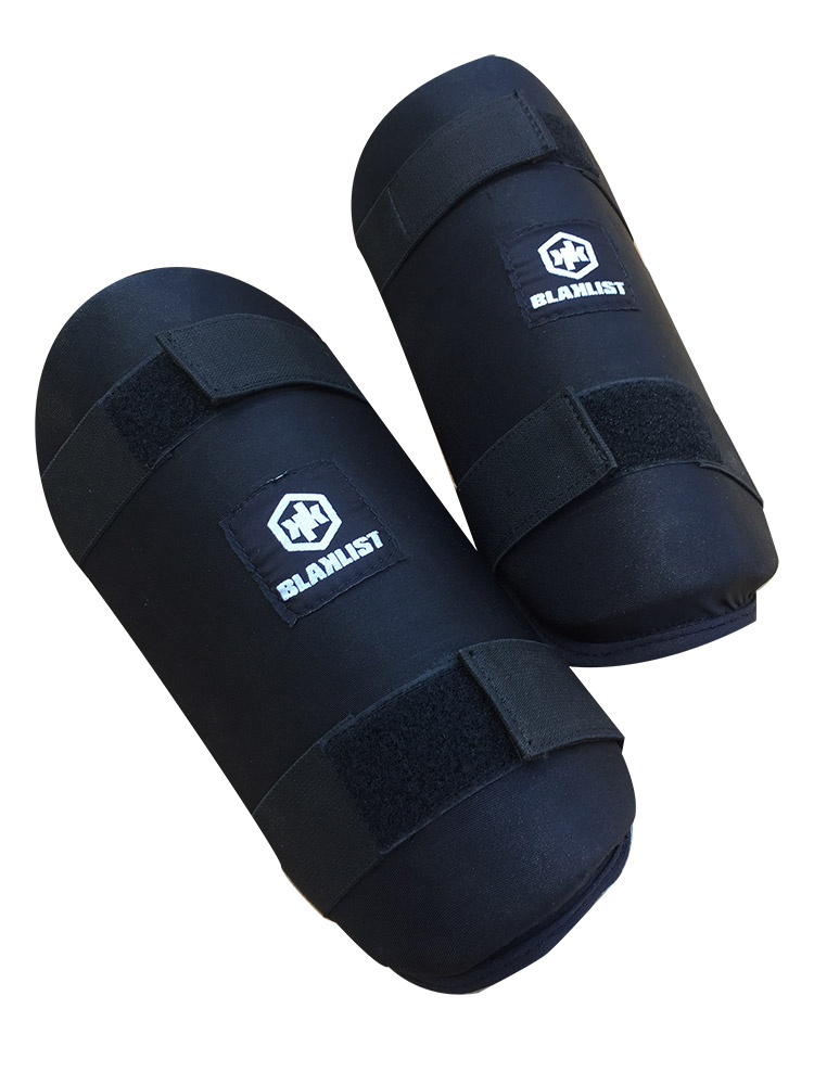 avant-bras-protection-combat