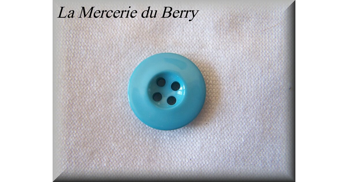 Bouton Ancien De Mercerie, Bleu Dur - Lot Ou Pièce Unique Occasion, Pour Couture Ou Collection