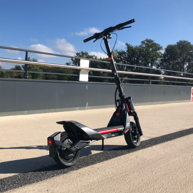 Trottinette segway ZT3 pro dos 2