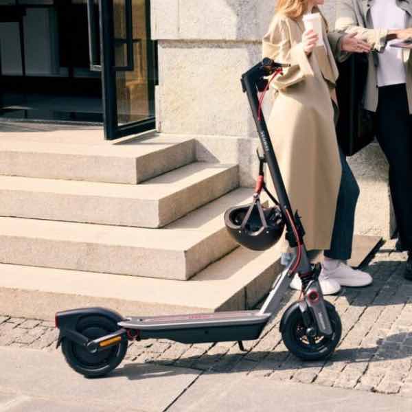 trottinette electrique ninebot F3pro