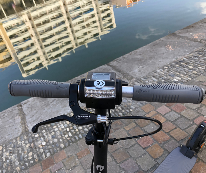 zoom trottinette electrique compacte etwow gt plus 2020 3