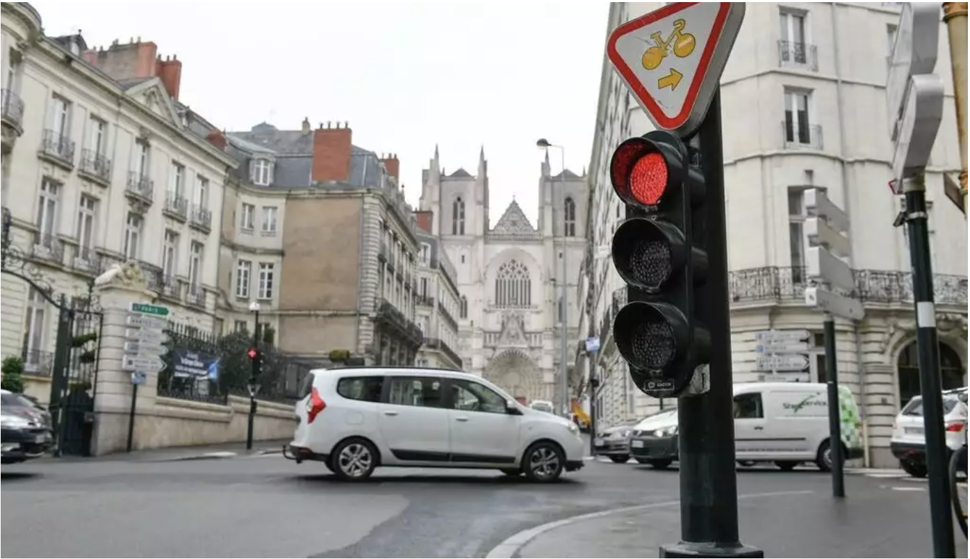 trottinettes electrique ont droit au M12