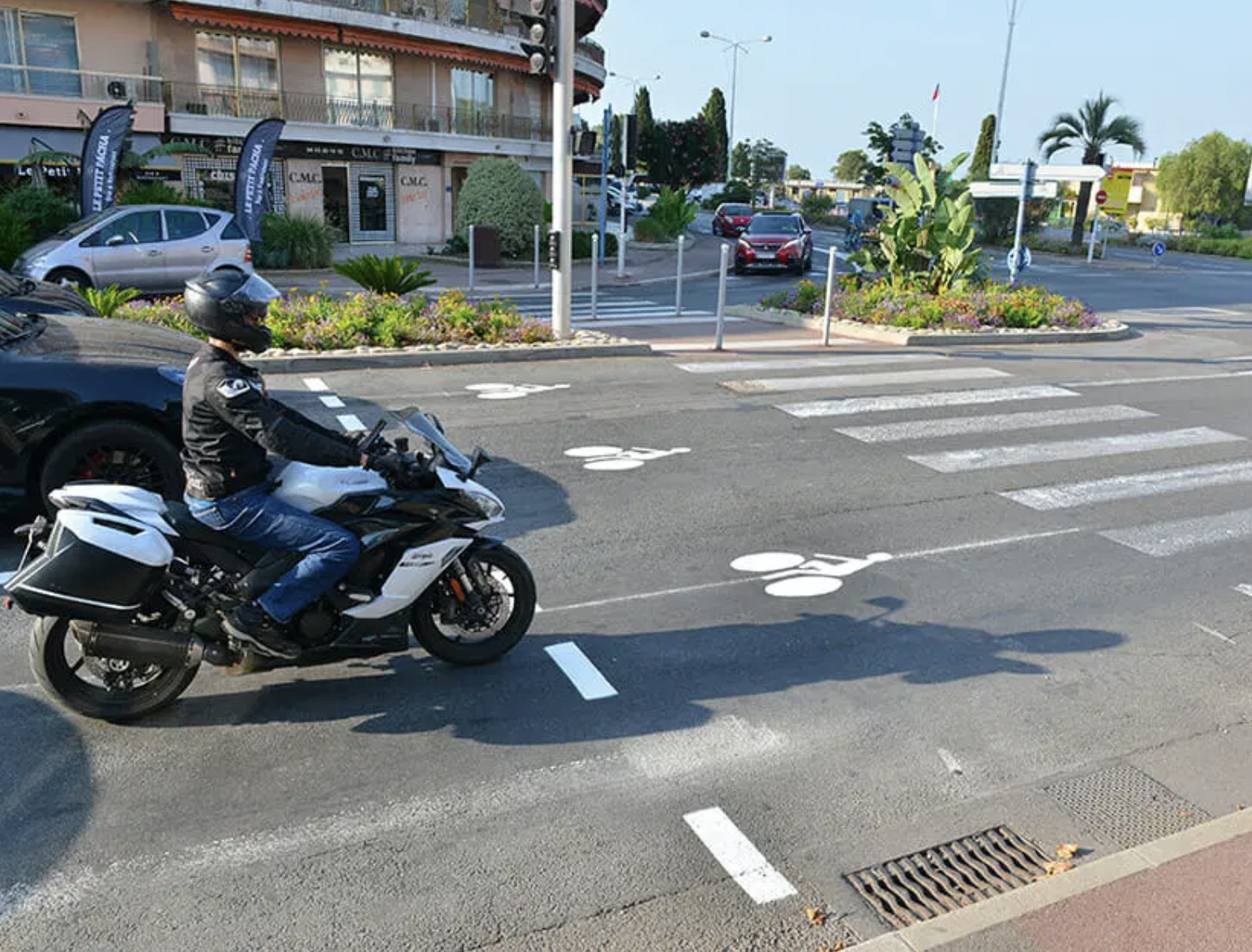 trottinette électrique ont droit au SAS vélo