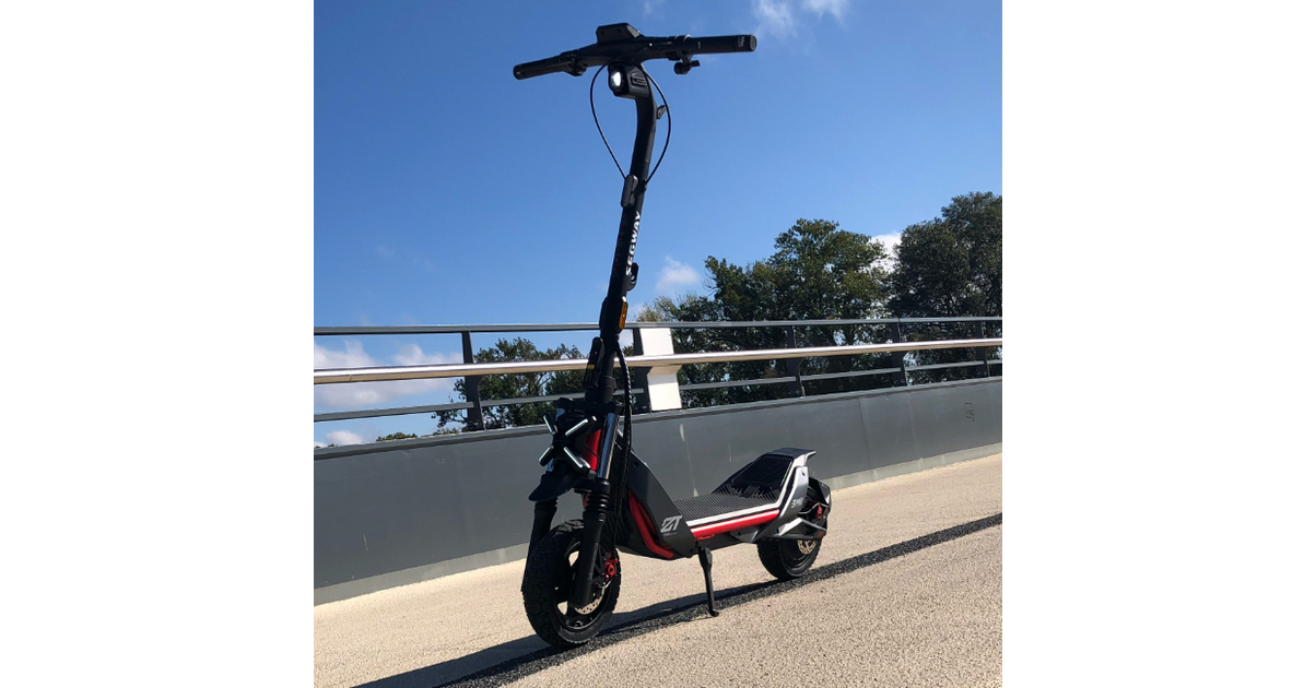 Segway ZT3 Pro D Trottinette électrique Avec Conduite Légale Sur Route