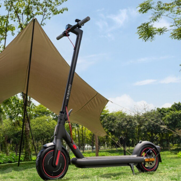 Trottinette Xiaomi PRO4 Jardin