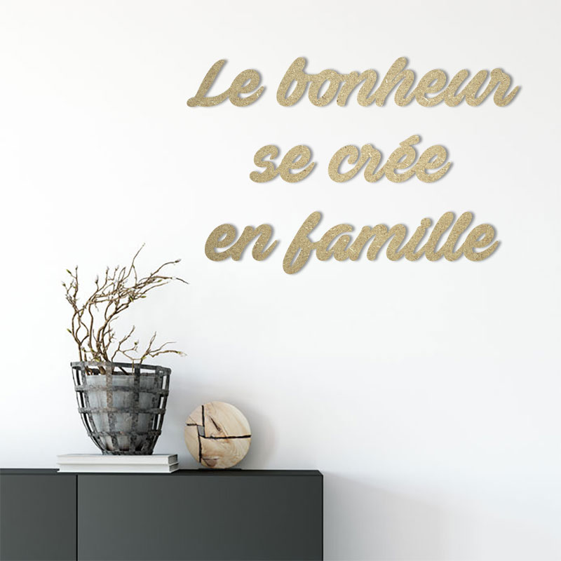 Phrase murale en bois - Bonheur en Famille