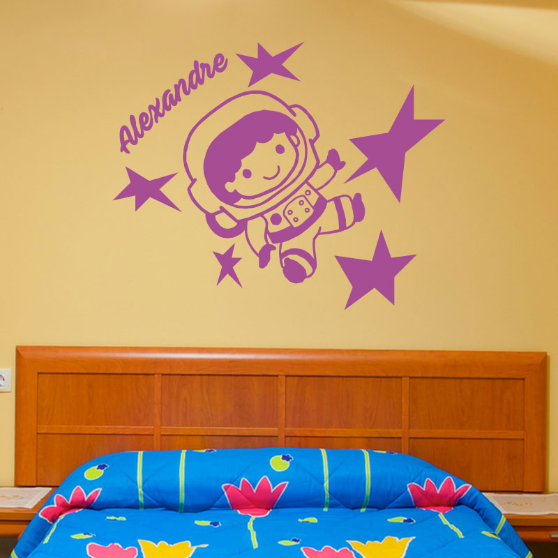 sticker-prenoms-astronaute-violet