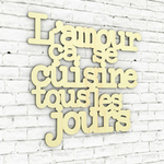 Citation-cursive-murale-amour-cuisine-bouleau