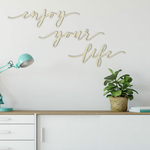 décoration-murale-bois-bouleau-citation-enjoy-your-life