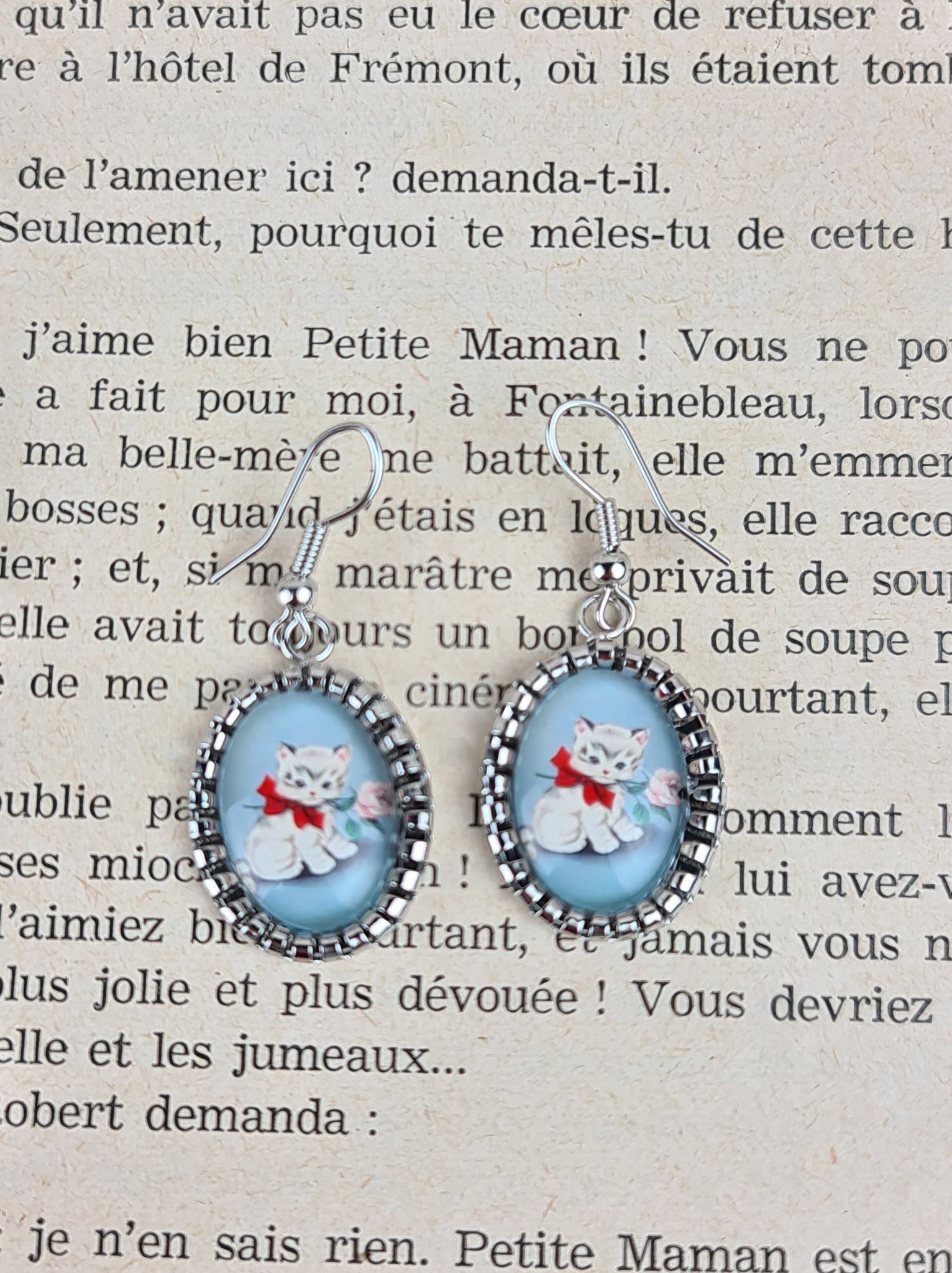 MNBOU006_boucles-oreilles-retro-style-vintage-lovely-kitty