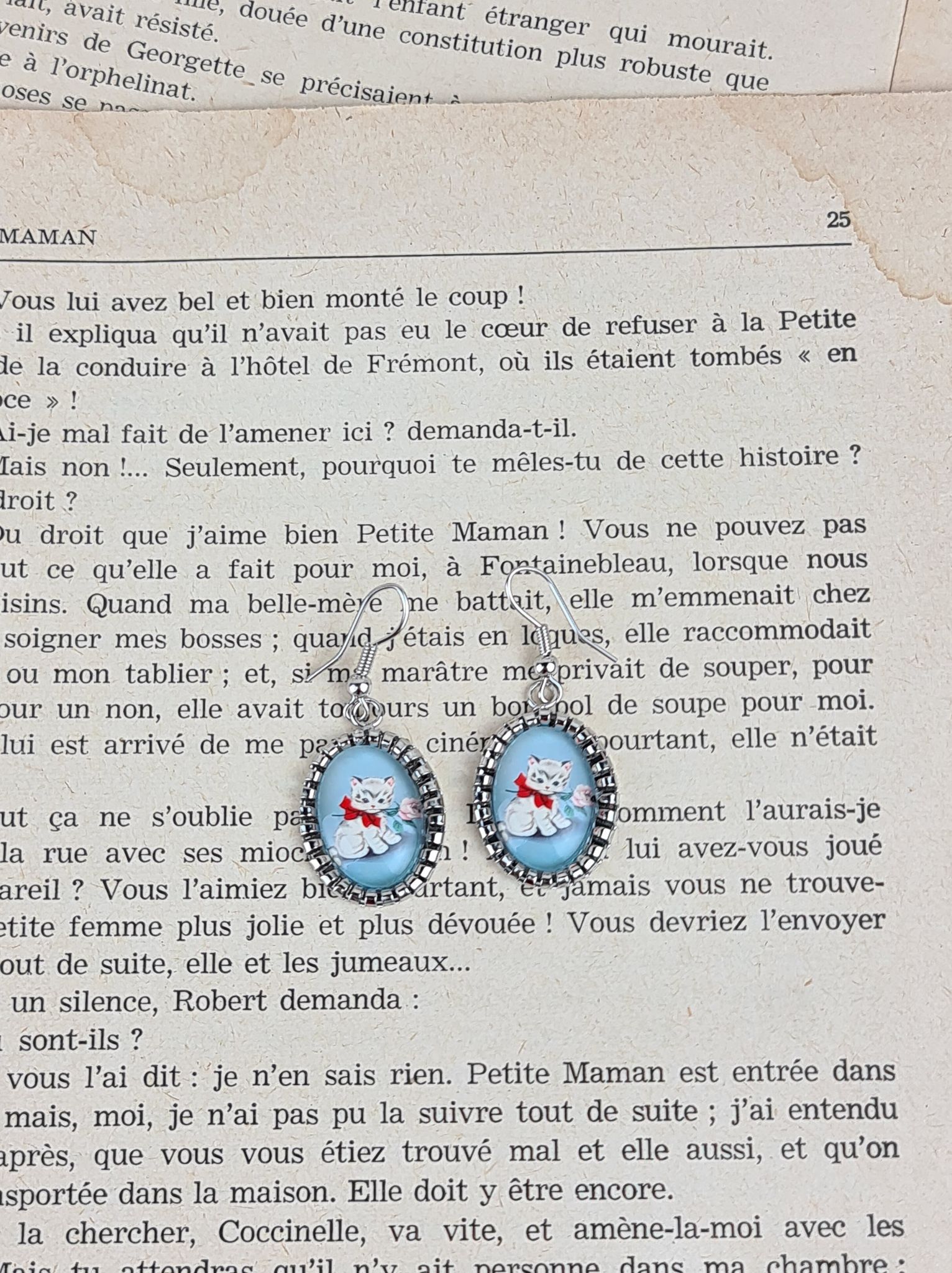 MNBOU006b_boucles-oreilles-retro-style-vintage-lovely-kitty