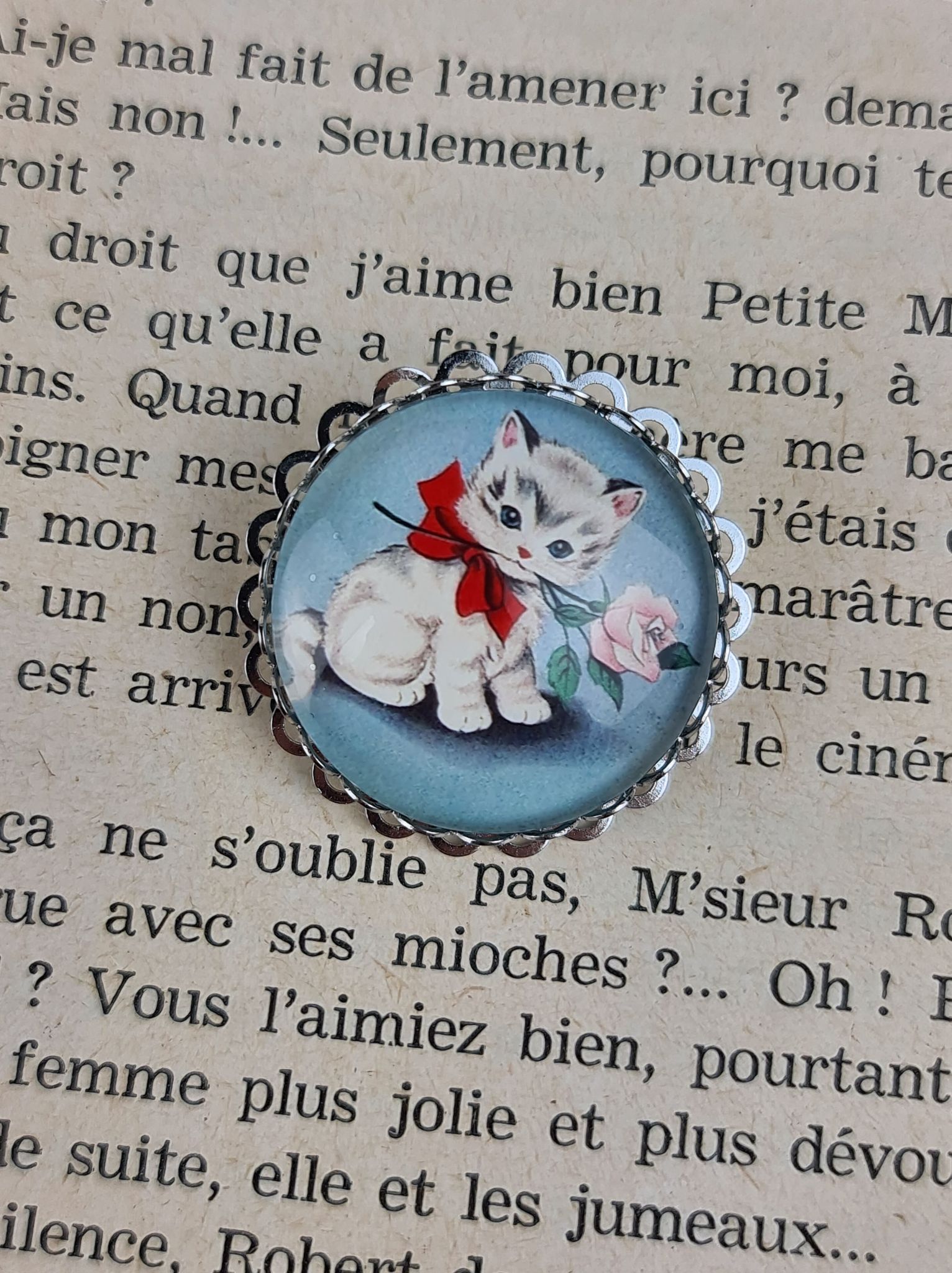 MNBRO001_broche-retro-style-vintage-lovely-kitty