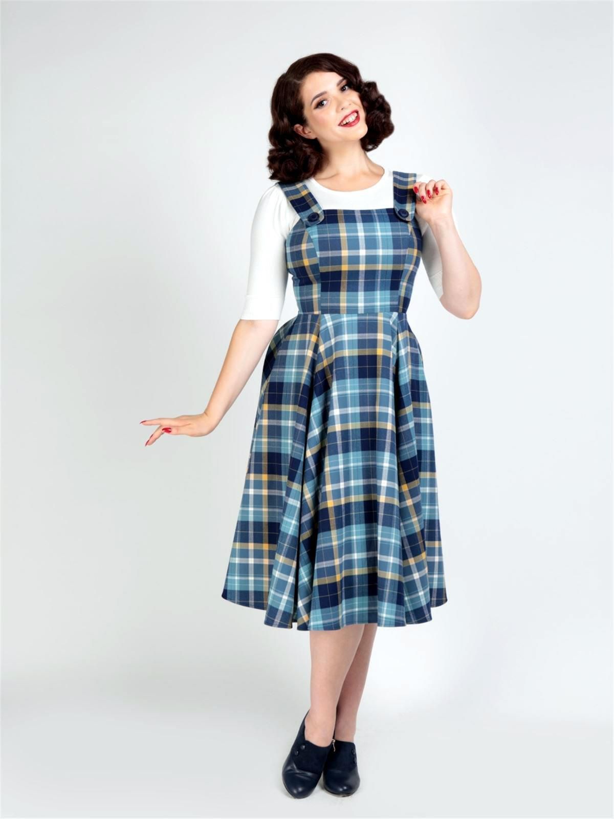 CCDR015MOOb_robe-rockabilly-retro-pin-up-50-s-collectif-swing-eloise-moonlight