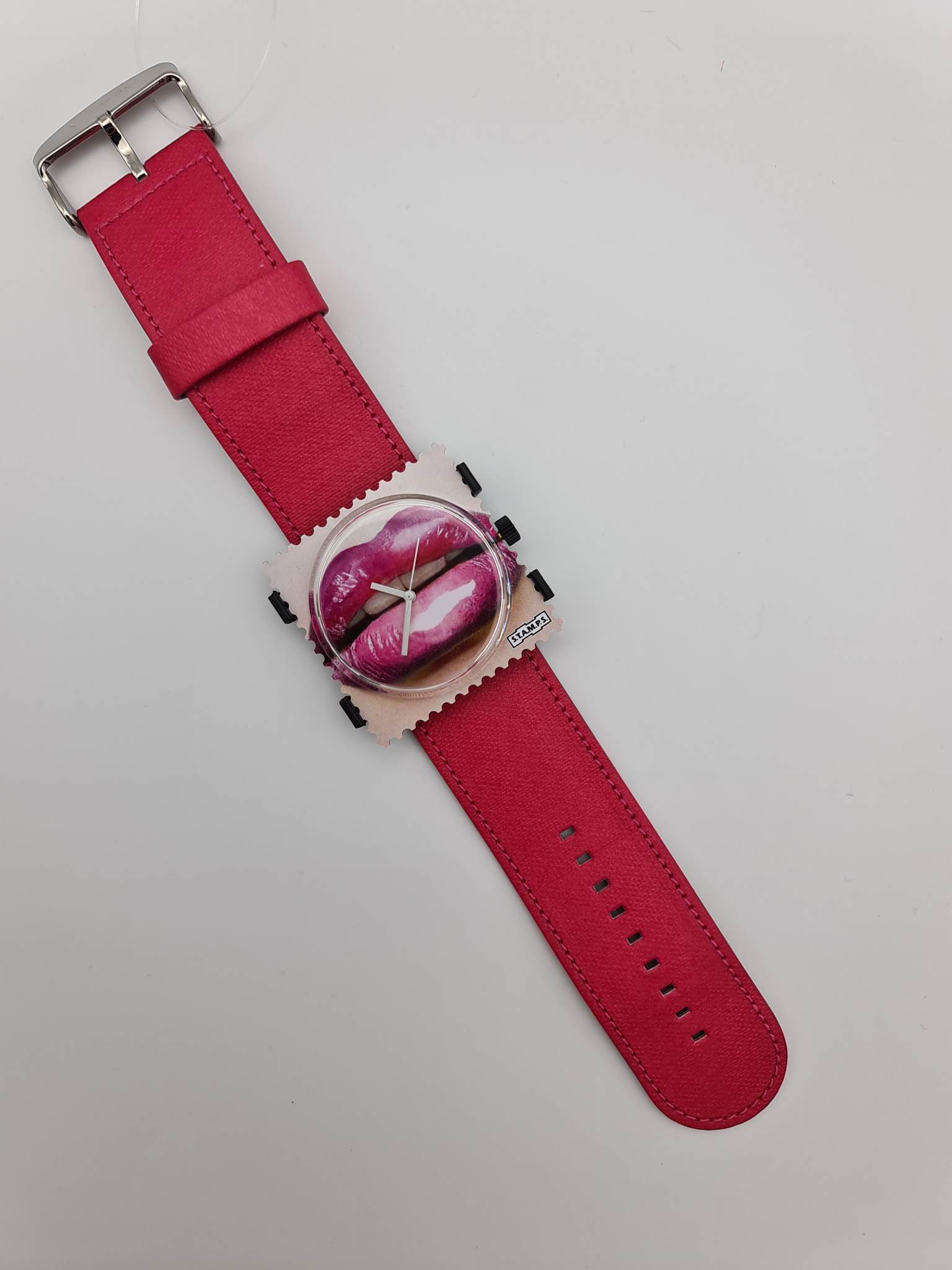 INT002-MON028b