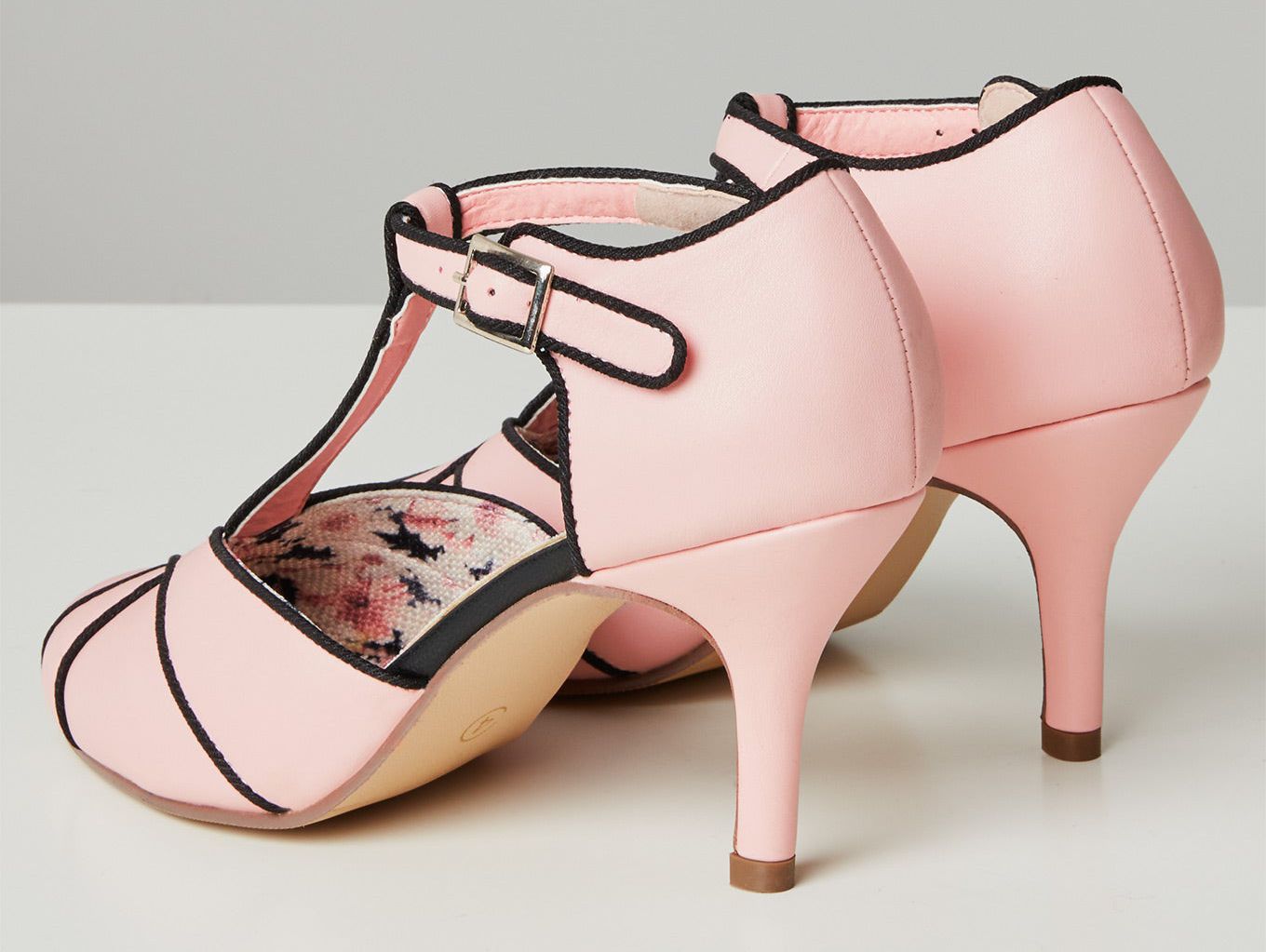 jbkc098bbb_chaussures-escarpins-pinup-50-s-rockabilly-retro-very-vintage