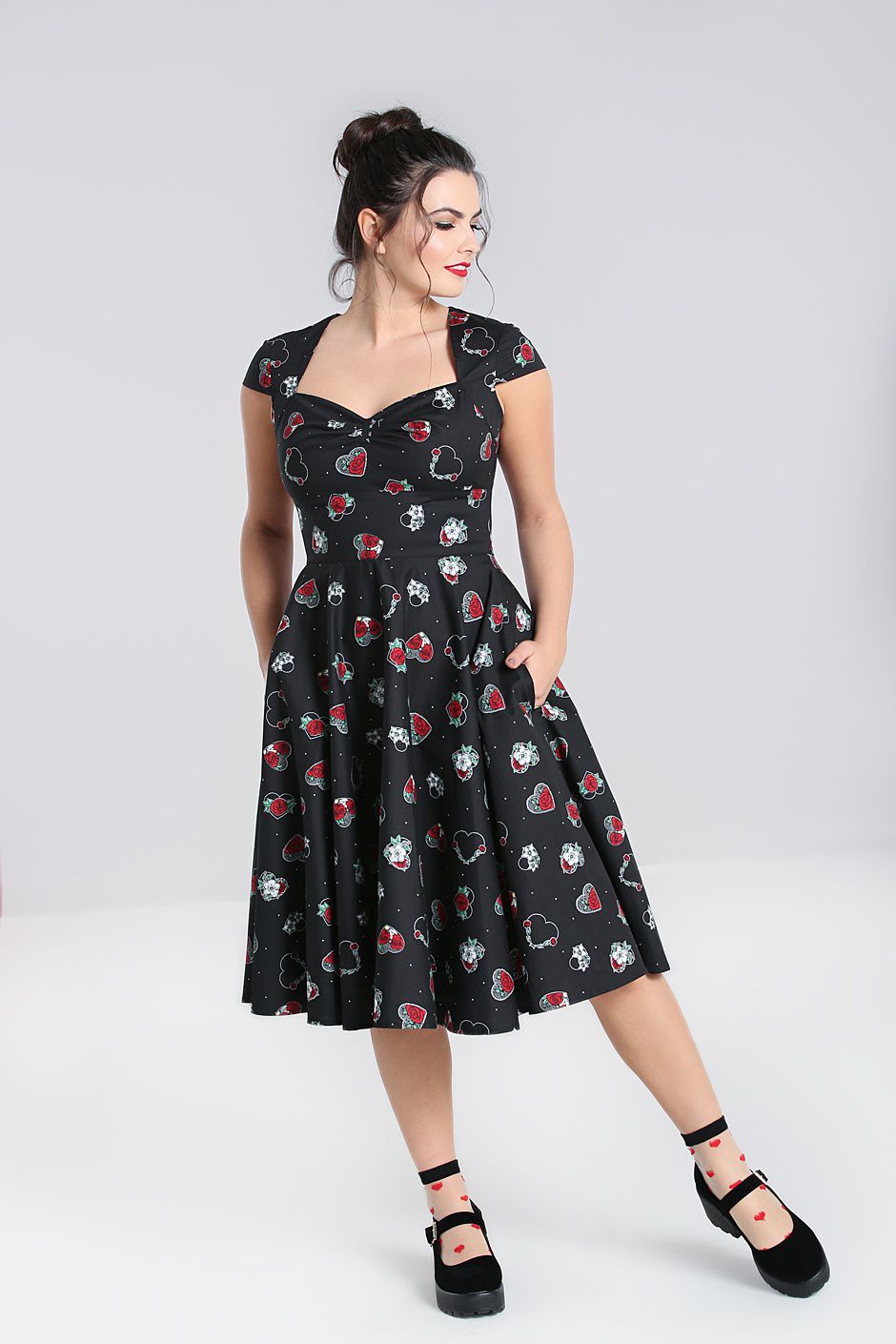 PS40166bb_robe-pin-up-rockabilly-50-s-retro-swing-petals