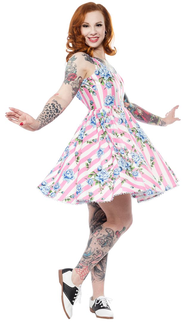 spdr399bbb_robe-pin-up-rockabilly-retro-carousel-roses-sweets