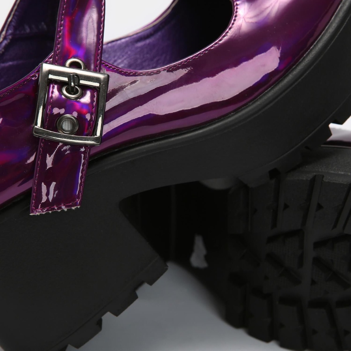 kfnd35purbbb_chaussures-mary-janes-lolita-glam-rock-sai-violet-metallique