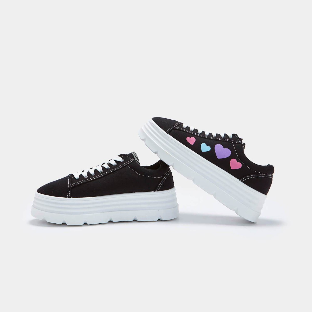 kfzh20bb_baskets-trainers-kawaii-rock-chunky-naruto-heart