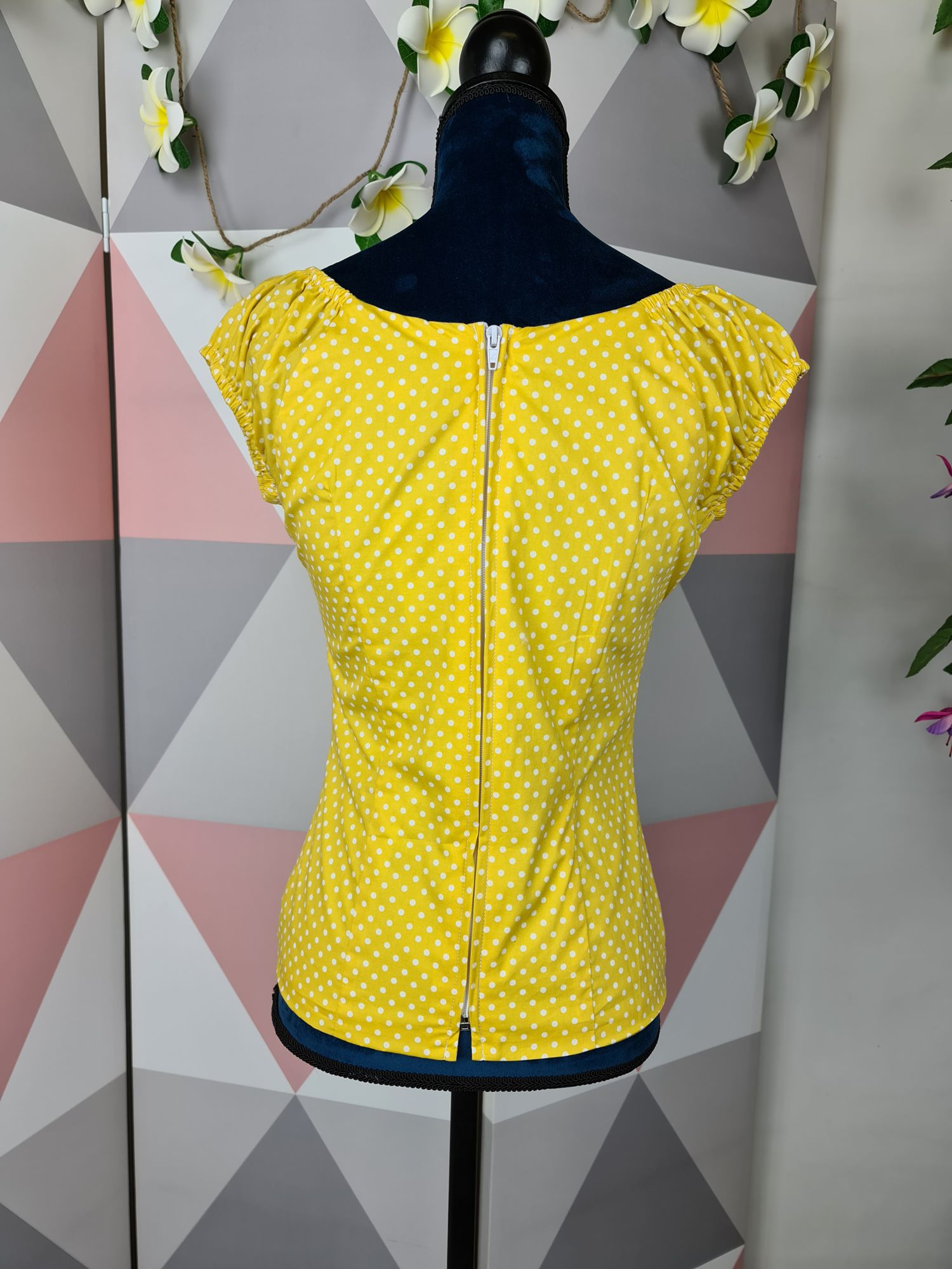 BETP002bb_top-haut-pinup-retro-50-s-rockabilly-itsy-bitsy