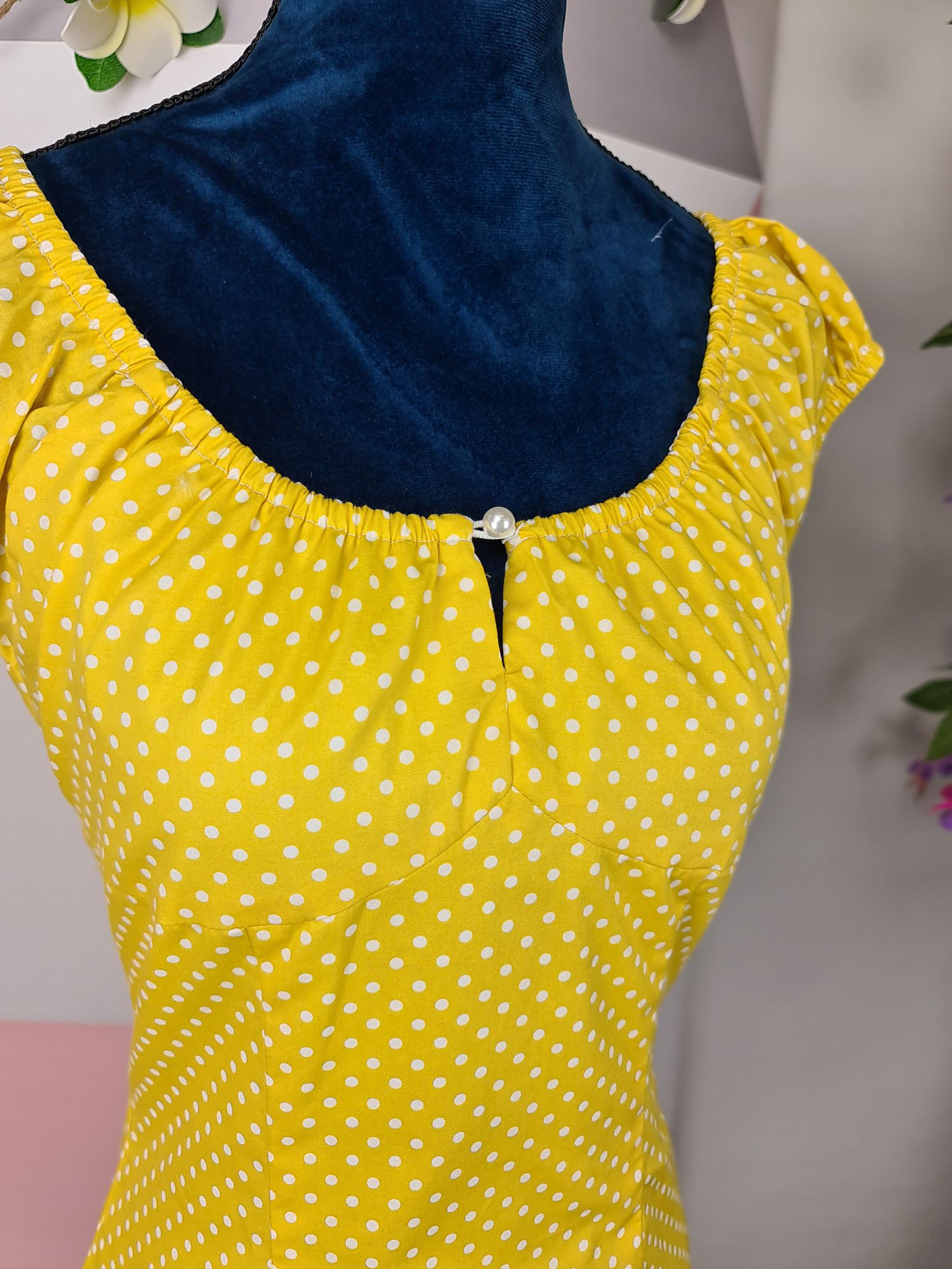 BETP002bbb_top-haut-pinup-retro-50-s-rockabilly-itsy-bitsy