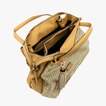 INT001-BAG011b
