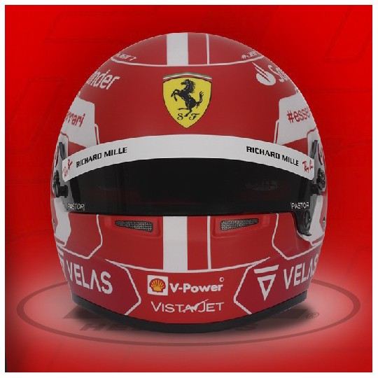 Mini casque Charles Leclerc 2022 Ferrari BELL n° 16 echelle  1-2 vue face