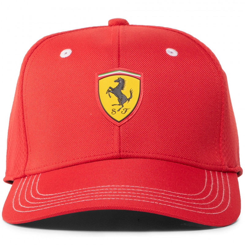 Casquette Scuderia Ferrari rouge vue face