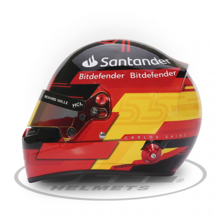 Mini casque Carlos Sainz 2023 Ferrari BELL vue côté gauche