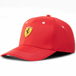 Casquette Scuderia Ferrari rouge vue profil