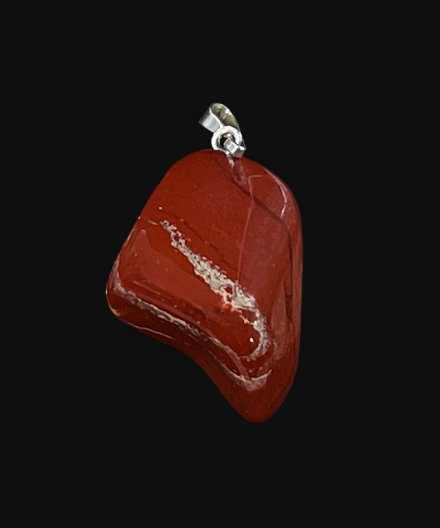 penentif pierre roulée jaspe rouge