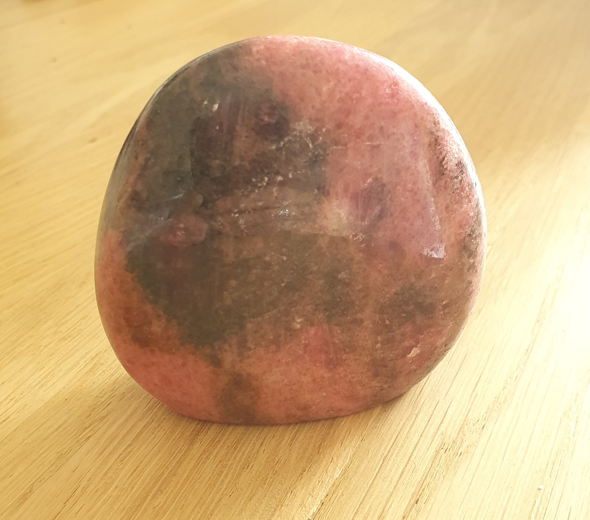Forme Libre Rhodonite