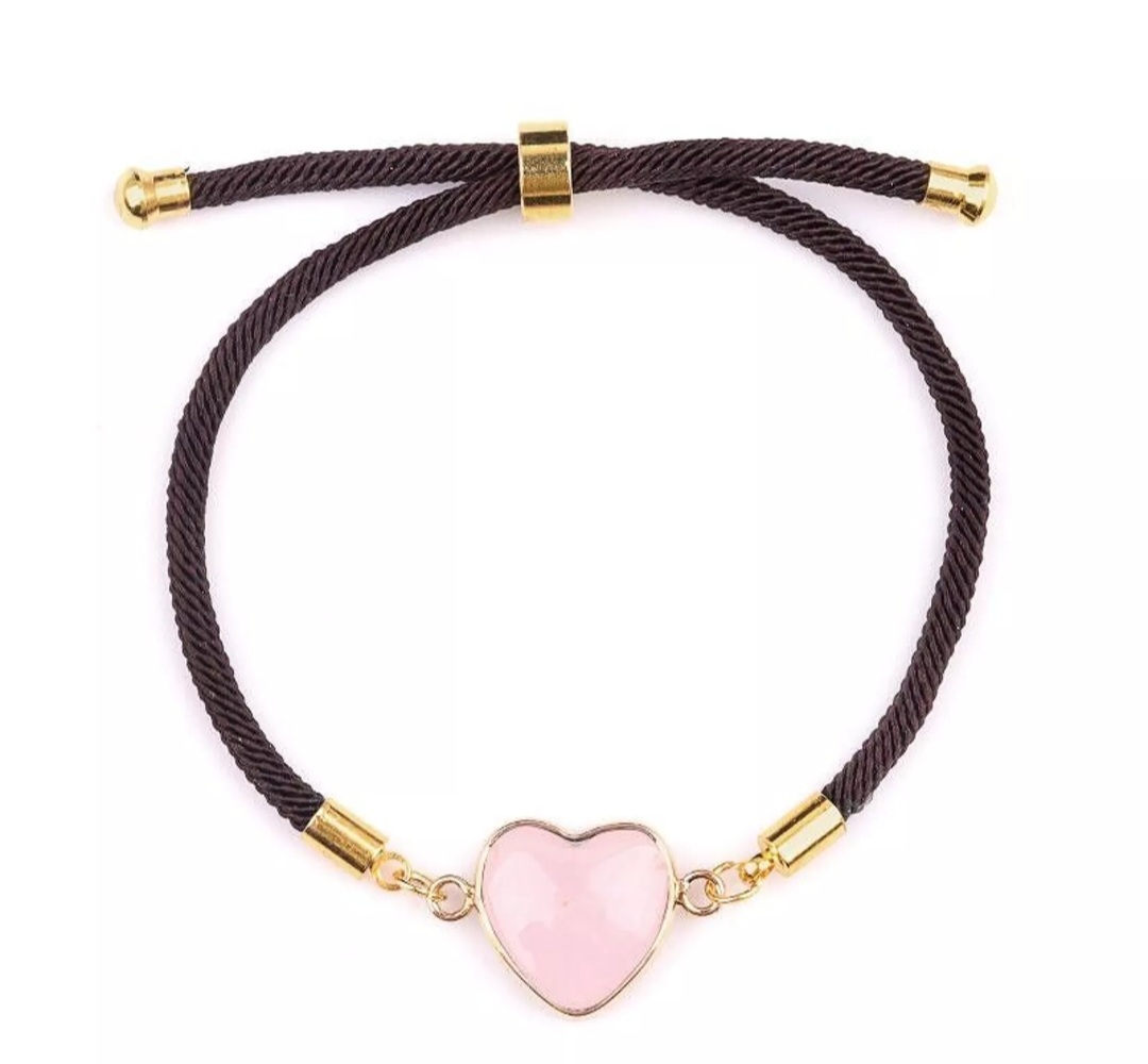 Bracelet Cœur en Quartz Rose sur Cordon