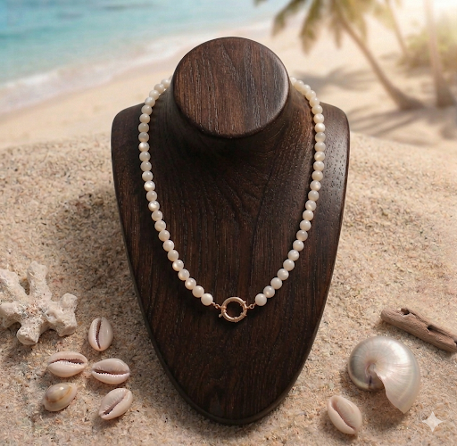 Collier en Nacre