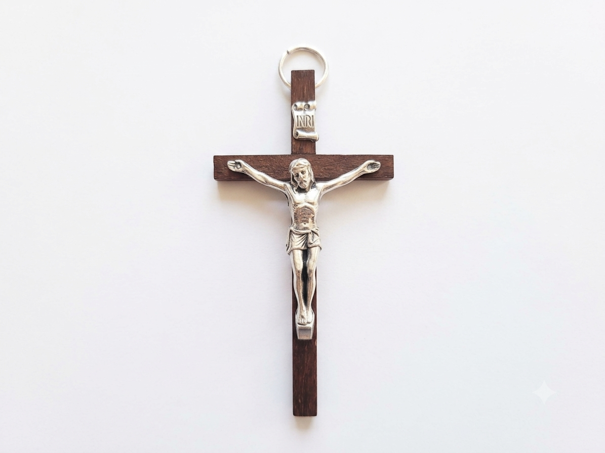 Petite Croix en Bois avec Christ