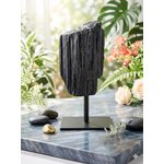 Tourmaline noire sur socle