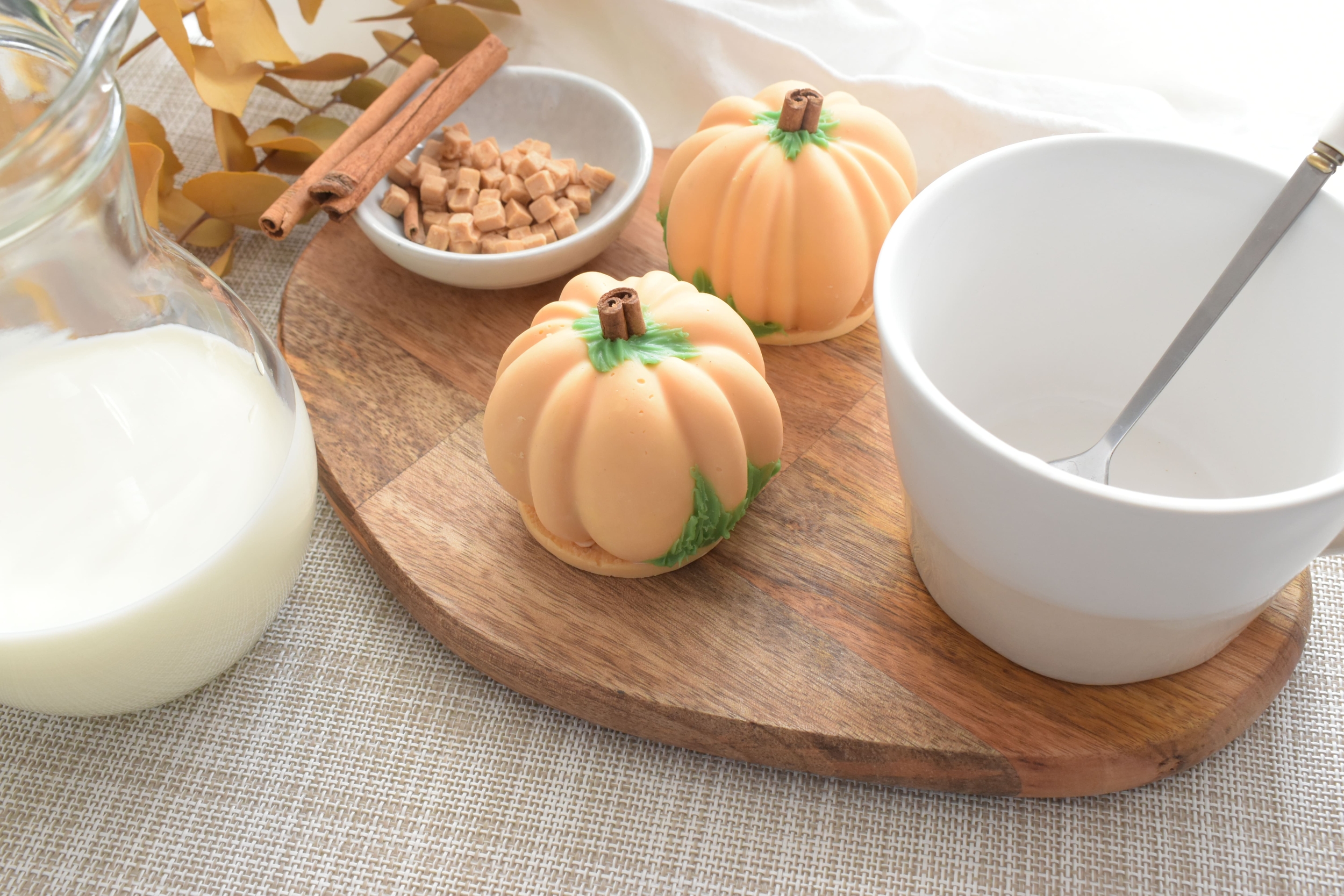 BDC-bombe-de-chocolat-chaud-citrouille-automne-fall-no-halloween-brunch-caramel-cannelle-starbuck-paris-guimauve-chamallow-pumpkin (12)