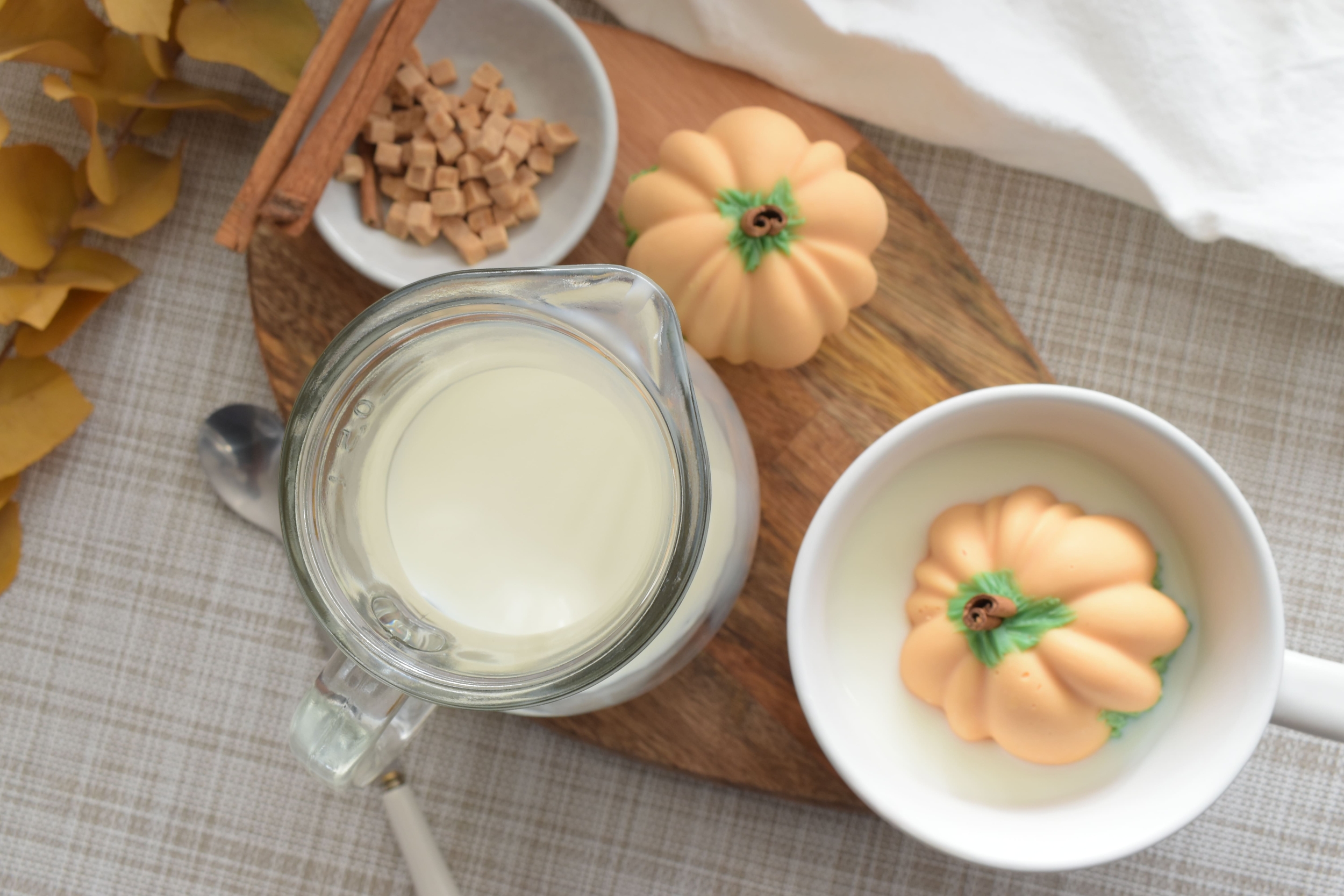 BDC-bombe-de-chocolat-chaud-citrouille-automne-fall-no-halloween-brunch-caramel-cannelle-starbuck-paris-guimauve-chamallow-pumpkin (14)