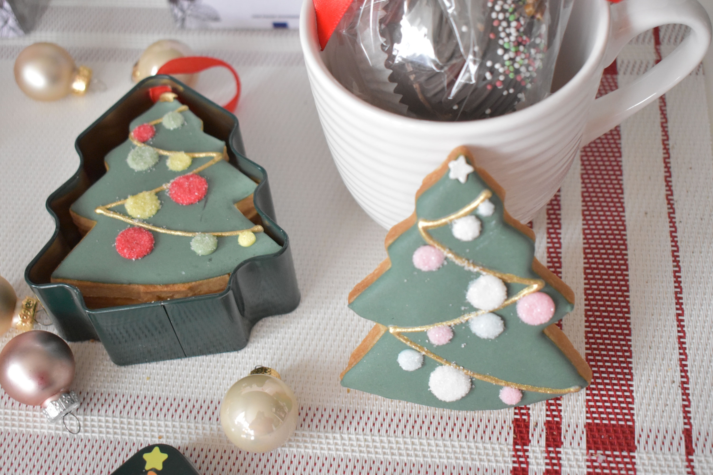 bombe-de-chocolat-chaud-chamallows-marshmallows-cadeau-noel-belle-soeur-mere-beau-pere-frere-maitresse-nounou